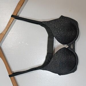 Victoria's Secret Bra Size 32B Performance Perfect Shape Under wire